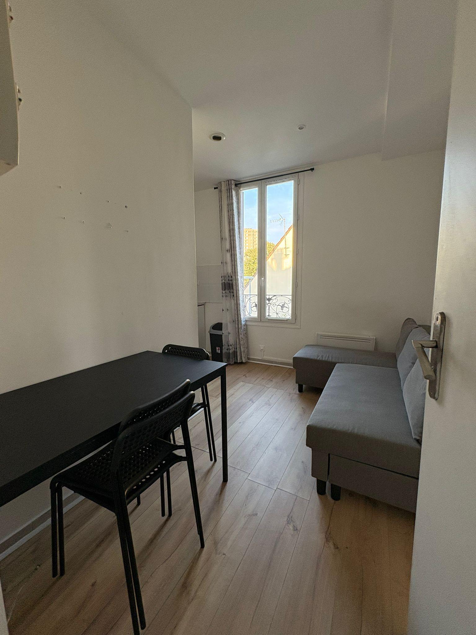 Nanterre 92区·21平·F1·studio·有家具[法国巴黎租房]
