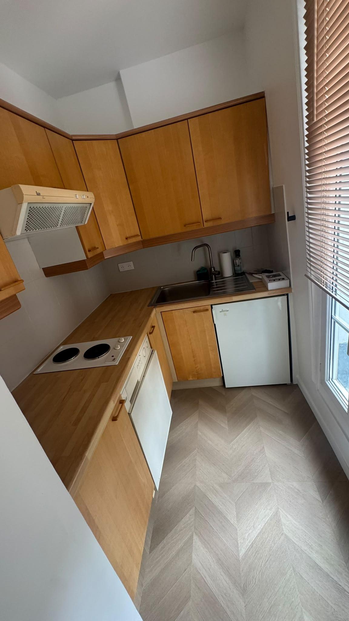 PARIS 16지역·20.20m²·studio·가구[프랑스 부동산,프랑스 아파트 매매,파리 집 구하기,프랑스 임대 부동산,프랑스 부동산 투자,프랑스 아파트 임대 방법,파리 집 계약 절차,프랑스 부동산 세금 정보,프랑스 부동산 중개인 추천,프랑스 주택 임대 시세,프랑스 주택 관리 서비스,프랑스 아파트 월세,프랑스 단기 임대,파리 집 임대,프랑스 월세 계약,프랑스 월세 시세,파리 임대 집 추천,프랑스 임대,프랑스 월세 ,프랑스 부동산 임대 서비스,프랑스 부동산 중개,프랑스 부동산 에이전시,파리 부동산 중개인,프랑스 부동산 매물,파리 부동산 에이전시 추천,파리 현지 부동산 상담,파리 부동산 거래 대행,프랑스 부동산 시세 조회,프랑스 부동산 서비스,파리 부동산 에이전시,프랑스 부동산 전문가,프랑스 부동산 거래 팁,프랑스 주택 중개 플랫폼,파리 유학생 ,프랑스 유학 집 구하기,파리 학생 기숙사 임대,프랑스 유학생 월세 아파트,프랑스 유학 임대 계약,파리 유학 생활 집 구하기,프랑스 유학생 쉐어하우스,프랑스 가족용 주택 매매,파리 가족 아파트 임대,프랑스 어린이 학교 근처 집,프랑스 이민 주택 ,맞춤형 부동산 서비스,파리 단기 임대 아파트,프랑스 출장용 주택,파리 월 단위 임대]