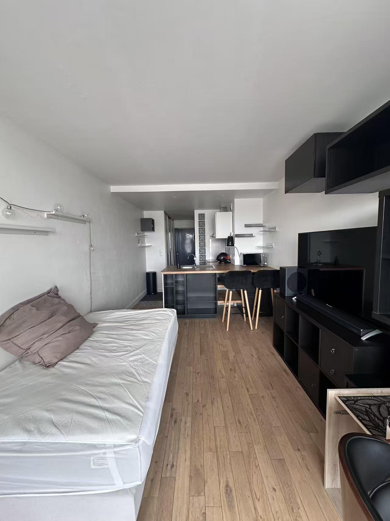 PARIS 18지역·26.6m²·studio·가구[프랑스 부동산,프랑스 아파트 매매,파리 집 구하기,프랑스 임대 부동산,프랑스 부동산 투자,프랑스 아파트 임대 방법,파리 집 계약 절차,프랑스 부동산 세금 정보,프랑스 부동산 중개인 추천,프랑스 주택 임대 시세,프랑스 주택 관리 서비스,프랑스 아파트 월세,프랑스 단기 임대,파리 집 임대,프랑스 월세 계약,프랑스 월세 시세,파리 임대 집 추천,프랑스 임대,프랑스 월세 ,프랑스 부동산 임대 서비스,프랑스 부동산 중개,프랑스 부동산 에이전시,파리 부동산 중개인,프랑스 부동산 매물,파리 부동산 에이전시 추천,파리 현지 부동산 상담,파리 부동산 거래 대행,프랑스 부동산 시세 조회,프랑스 부동산 서비스,파리 부동산 에이전시,프랑스 부동산 전문가,프랑스 부동산 거래 팁,프랑스 주택 중개 플랫폼,파리 유학생 ,프랑스 유학 집 구하기,파리 학생 기숙사 임대,프랑스 유학생 월세 아파트,프랑스 유학 임대 계약,파리 유학 생활 집 구하기,프랑스 유학생 쉐어하우스,프랑스 가족용 주택 매매,파리 가족 아파트 임대,프랑스 어린이 학교 근처 집,프랑스 이민 주택 ,맞춤형 부동산 서비스,파리 단기 임대 아파트,프랑스 출장용 주택,파리 월 단위 임대]