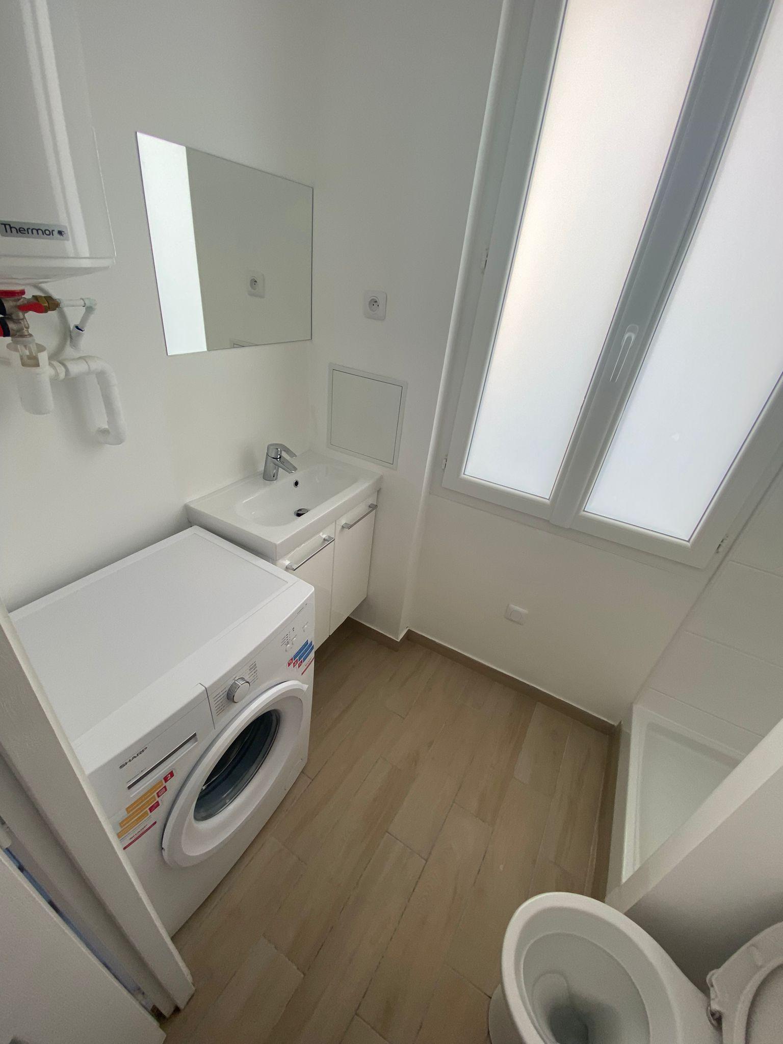 PARIS 11e·13m²·studio·With furniture[Paris Rental]