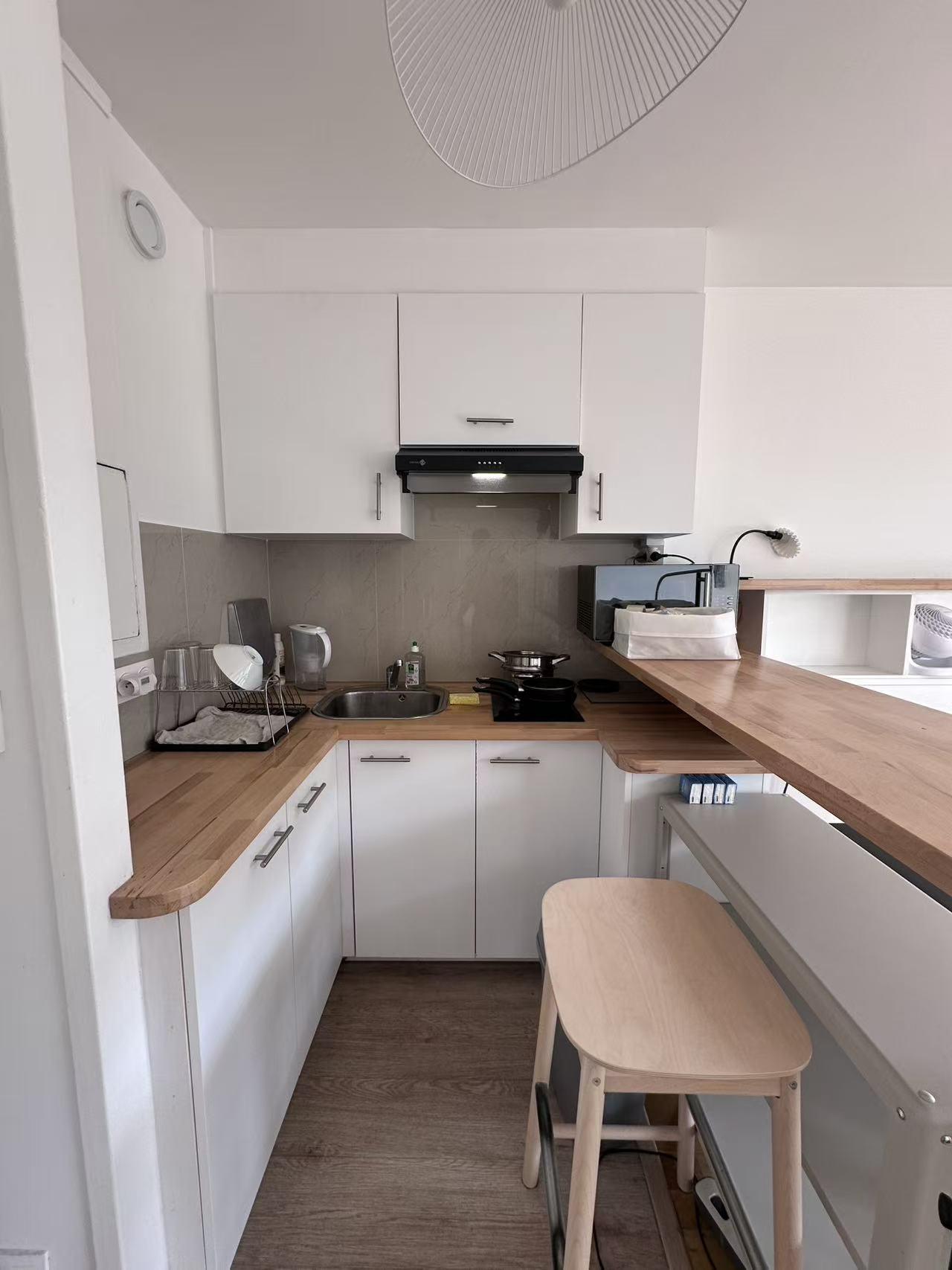 Clichy 92e·26m²·studio·With furniture[Paris Rental]