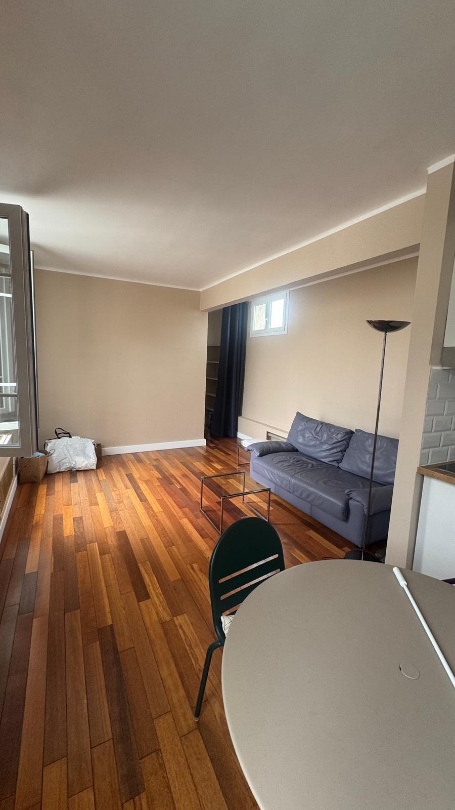 PARIS 7e·42m²·Appartement·Meublé[Location à Paris France]