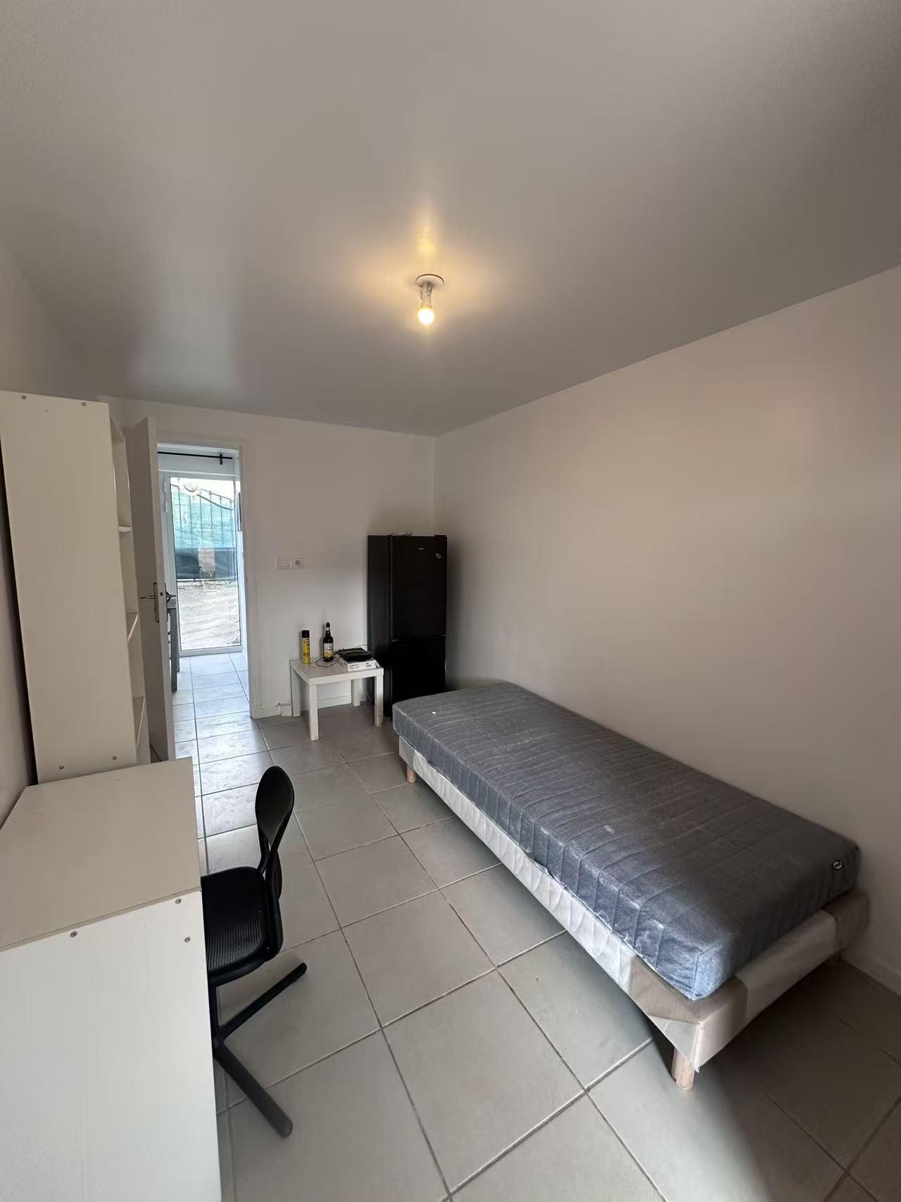 Villejuif 94지역·34m²·아파트·가구·장기만 가능[프랑스 부동산,프랑스 아파트 매매,파리 집 구하기,프랑스 임대 부동산,프랑스 부동산 투자,프랑스 아파트 임대 방법,파리 집 계약 절차,프랑스 부동산 세금 정보,프랑스 부동산 중개인 추천,프랑스 주택 임대 시세,프랑스 주택 관리 서비스,프랑스 아파트 월세,프랑스 단기 임대,파리 집 임대,프랑스 월세 계약,프랑스 월세 시세,파리 임대 집 추천,프랑스 임대,프랑스 월세 ,프랑스 부동산 임대 서비스,프랑스 부동산 중개,프랑스 부동산 에이전시,파리 부동산 중개인,프랑스 부동산 매물,파리 부동산 에이전시 추천,파리 현지 부동산 상담,파리 부동산 거래 대행,프랑스 부동산 시세 조회,프랑스 부동산 서비스,파리 부동산 에이전시,프랑스 부동산 전문가,프랑스 부동산 거래 팁,프랑스 주택 중개 플랫폼,파리 유학생 ,프랑스 유학 집 구하기,파리 학생 기숙사 임대,프랑스 유학생 월세 아파트,프랑스 유학 임대 계약,파리 유학 생활 집 구하기,프랑스 유학생 쉐어하우스,프랑스 가족용 주택 매매,파리 가족 아파트 임대,프랑스 어린이 학교 근처 집,프랑스 이민 주택 ,맞춤형 부동산 서비스,파리 단기 임대 아파트,프랑스 출장용 주택,파리 월 단위 임대]
