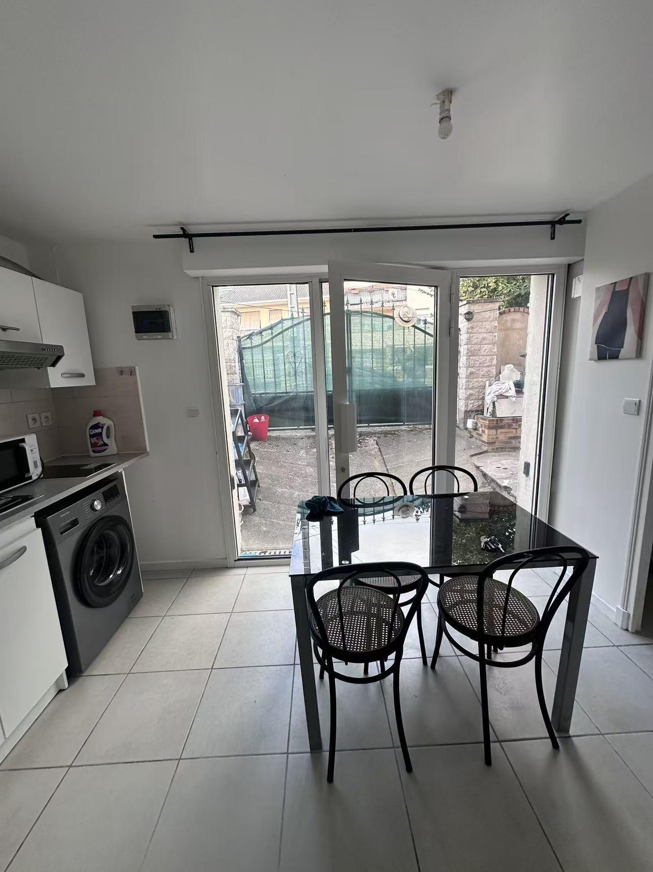 Villejuif 94지역·34m²·아파트·가구·장기만 가능[프랑스 부동산,프랑스 아파트 매매,파리 집 구하기,프랑스 임대 부동산,프랑스 부동산 투자,프랑스 아파트 임대 방법,파리 집 계약 절차,프랑스 부동산 세금 정보,프랑스 부동산 중개인 추천,프랑스 주택 임대 시세,프랑스 주택 관리 서비스,프랑스 아파트 월세,프랑스 단기 임대,파리 집 임대,프랑스 월세 계약,프랑스 월세 시세,파리 임대 집 추천,프랑스 임대,프랑스 월세 ,프랑스 부동산 임대 서비스,프랑스 부동산 중개,프랑스 부동산 에이전시,파리 부동산 중개인,프랑스 부동산 매물,파리 부동산 에이전시 추천,파리 현지 부동산 상담,파리 부동산 거래 대행,프랑스 부동산 시세 조회,프랑스 부동산 서비스,파리 부동산 에이전시,프랑스 부동산 전문가,프랑스 부동산 거래 팁,프랑스 주택 중개 플랫폼,파리 유학생 ,프랑스 유학 집 구하기,파리 학생 기숙사 임대,프랑스 유학생 월세 아파트,프랑스 유학 임대 계약,파리 유학 생활 집 구하기,프랑스 유학생 쉐어하우스,프랑스 가족용 주택 매매,파리 가족 아파트 임대,프랑스 어린이 학교 근처 집,프랑스 이민 주택 ,맞춤형 부동산 서비스,파리 단기 임대 아파트,프랑스 출장용 주택,파리 월 단위 임대]