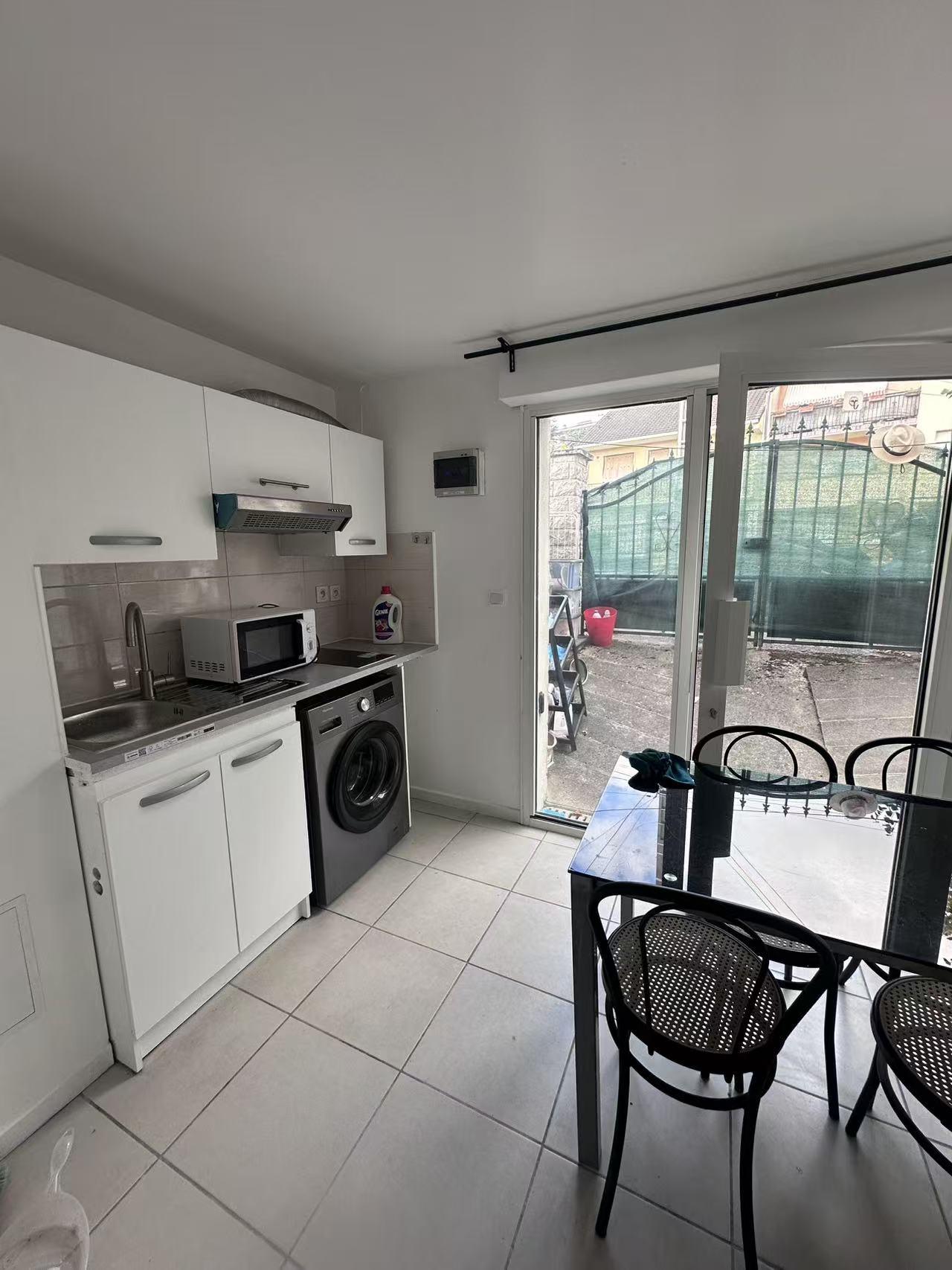 Villejuif 94지역·34m²·아파트·가구·장기만 가능[프랑스 부동산,프랑스 아파트 매매,파리 집 구하기,프랑스 임대 부동산,프랑스 부동산 투자,프랑스 아파트 임대 방법,파리 집 계약 절차,프랑스 부동산 세금 정보,프랑스 부동산 중개인 추천,프랑스 주택 임대 시세,프랑스 주택 관리 서비스,프랑스 아파트 월세,프랑스 단기 임대,파리 집 임대,프랑스 월세 계약,프랑스 월세 시세,파리 임대 집 추천,프랑스 임대,프랑스 월세 ,프랑스 부동산 임대 서비스,프랑스 부동산 중개,프랑스 부동산 에이전시,파리 부동산 중개인,프랑스 부동산 매물,파리 부동산 에이전시 추천,파리 현지 부동산 상담,파리 부동산 거래 대행,프랑스 부동산 시세 조회,프랑스 부동산 서비스,파리 부동산 에이전시,프랑스 부동산 전문가,프랑스 부동산 거래 팁,프랑스 주택 중개 플랫폼,파리 유학생 ,프랑스 유학 집 구하기,파리 학생 기숙사 임대,프랑스 유학생 월세 아파트,프랑스 유학 임대 계약,파리 유학 생활 집 구하기,프랑스 유학생 쉐어하우스,프랑스 가족용 주택 매매,파리 가족 아파트 임대,프랑스 어린이 학교 근처 집,프랑스 이민 주택 ,맞춤형 부동산 서비스,파리 단기 임대 아파트,프랑스 출장용 주택,파리 월 단위 임대]