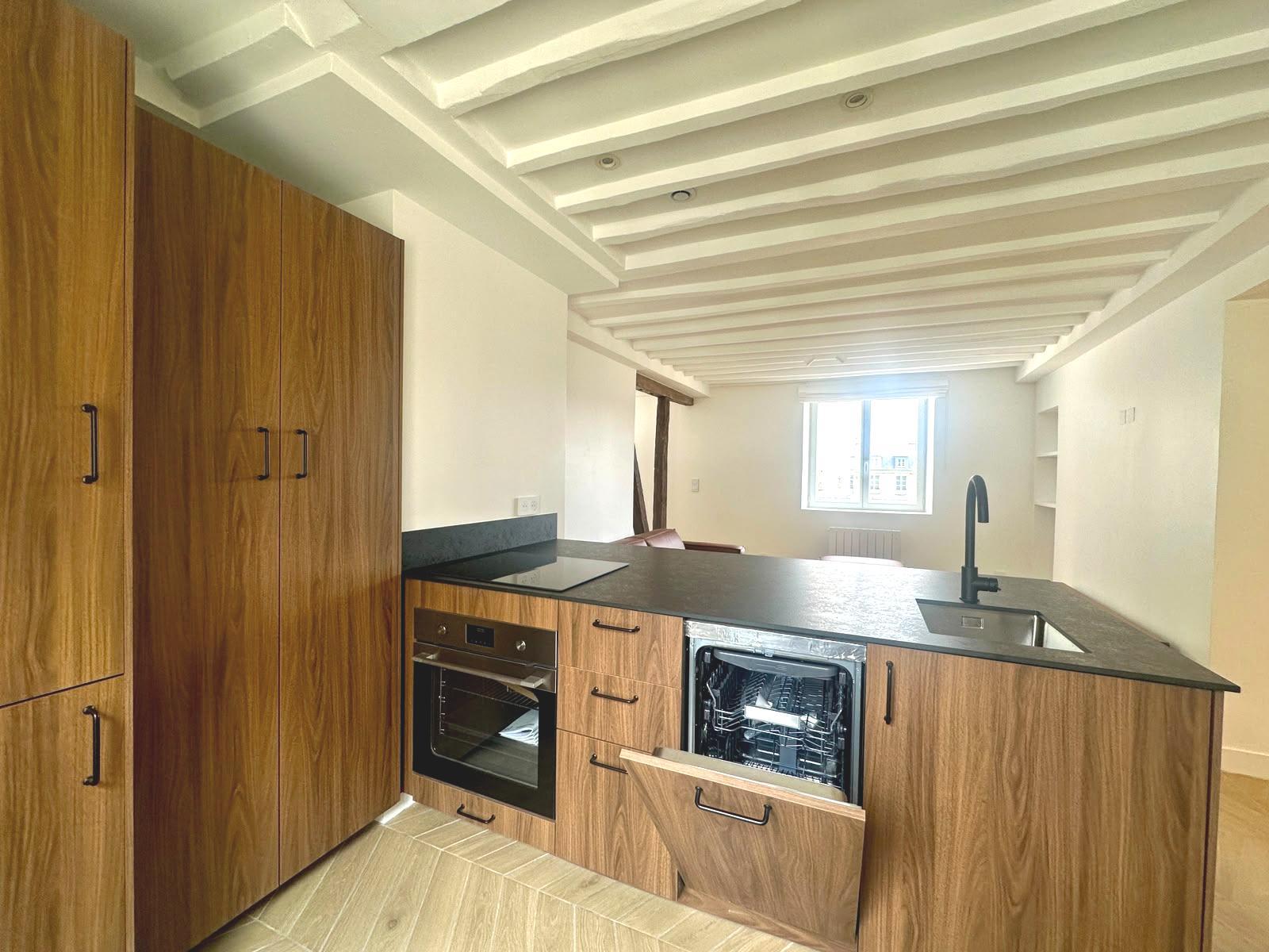 PARIS 4e·60.57m²·Appartement·Meublé[Location à Paris France]