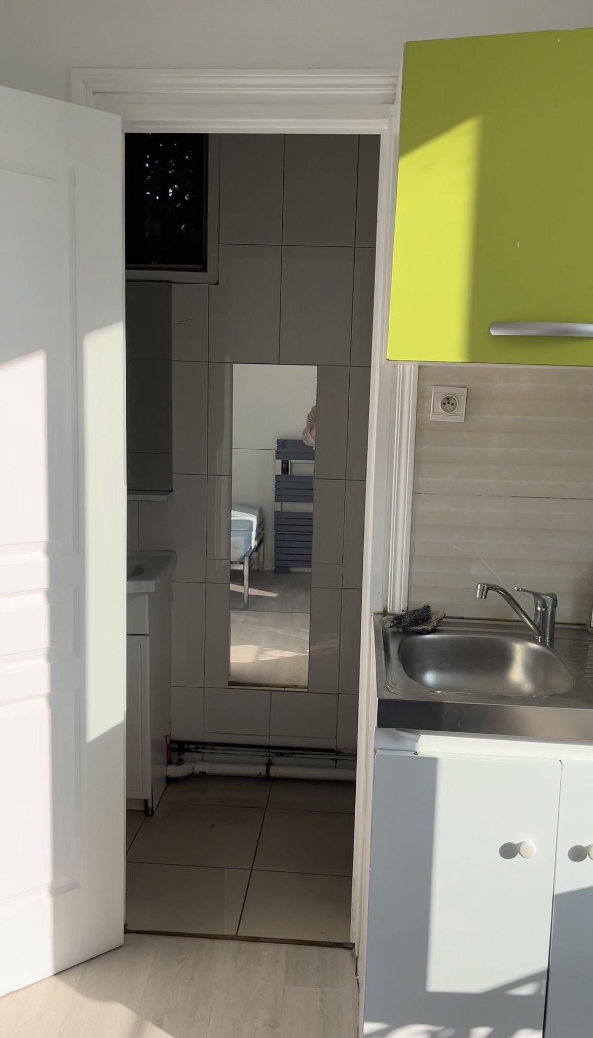 Vitry-sur-Seine 94지역·20m²·빌라·가구[프랑스 부동산,프랑스 아파트 매매,파리 집 구하기,프랑스 임대 부동산,프랑스 부동산 투자,프랑스 아파트 임대 방법,파리 집 계약 절차,프랑스 부동산 세금 정보,프랑스 부동산 중개인 추천,프랑스 주택 임대 시세,프랑스 주택 관리 서비스,프랑스 아파트 월세,프랑스 단기 임대,파리 집 임대,프랑스 월세 계약,프랑스 월세 시세,파리 임대 집 추천,프랑스 임대,프랑스 월세 ,프랑스 부동산 임대 서비스,프랑스 부동산 중개,프랑스 부동산 에이전시,파리 부동산 중개인,프랑스 부동산 매물,파리 부동산 에이전시 추천,파리 현지 부동산 상담,파리 부동산 거래 대행,프랑스 부동산 시세 조회,프랑스 부동산 서비스,파리 부동산 에이전시,프랑스 부동산 전문가,프랑스 부동산 거래 팁,프랑스 주택 중개 플랫폼,파리 유학생 ,프랑스 유학 집 구하기,파리 학생 기숙사 임대,프랑스 유학생 월세 아파트,프랑스 유학 임대 계약,파리 유학 생활 집 구하기,프랑스 유학생 쉐어하우스,프랑스 가족용 주택 매매,파리 가족 아파트 임대,프랑스 어린이 학교 근처 집,프랑스 이민 주택 ,맞춤형 부동산 서비스,파리 단기 임대 아파트,프랑스 출장용 주택,파리 월 단위 임대]