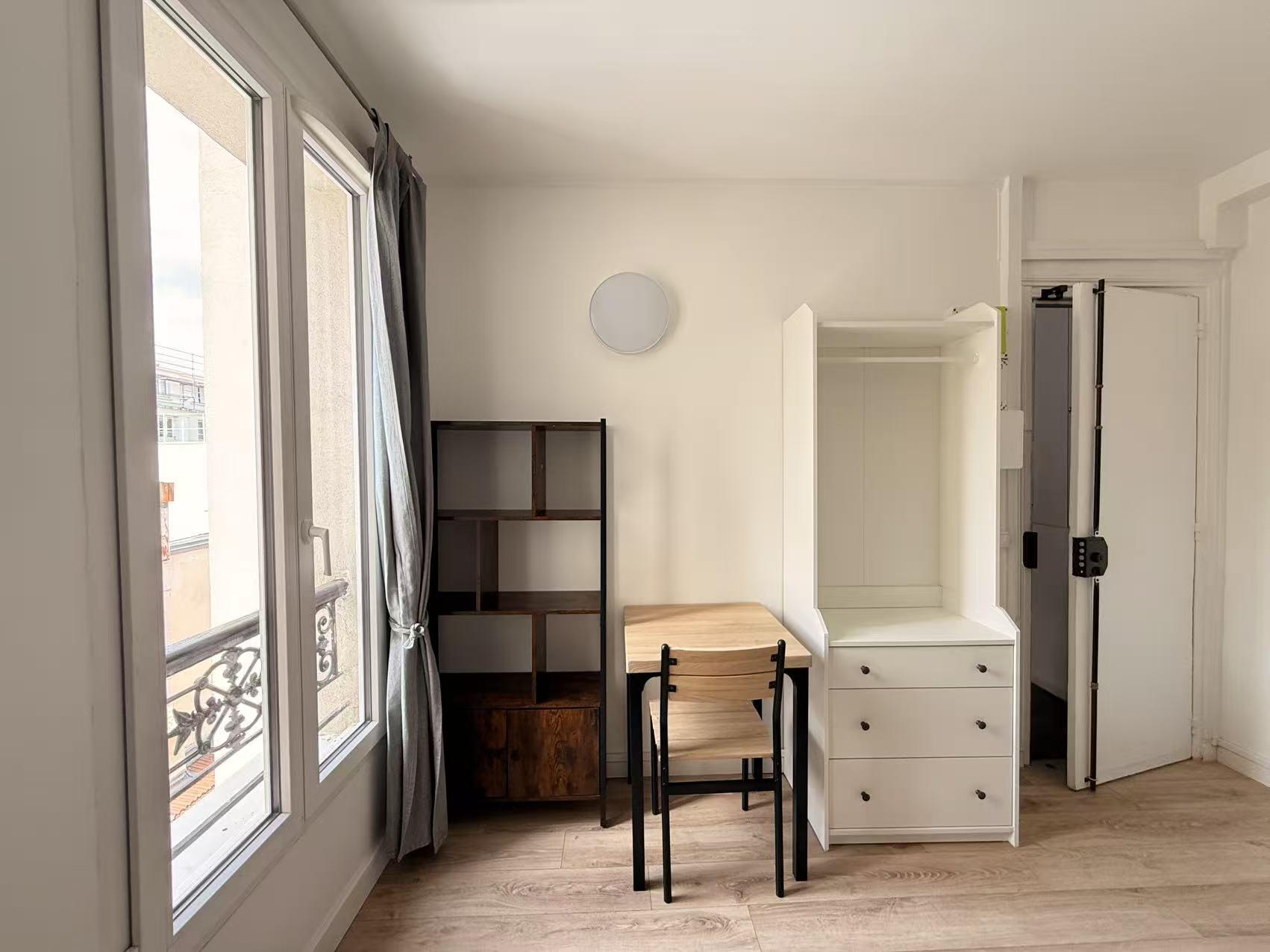 PARIS 17e·17m²·F1·Studio·No furniture[Paris Rental]