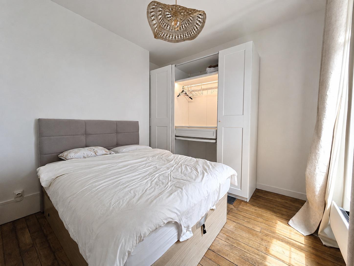 PARIS 10e·31m²·apartment·With furniture[Paris Rental]