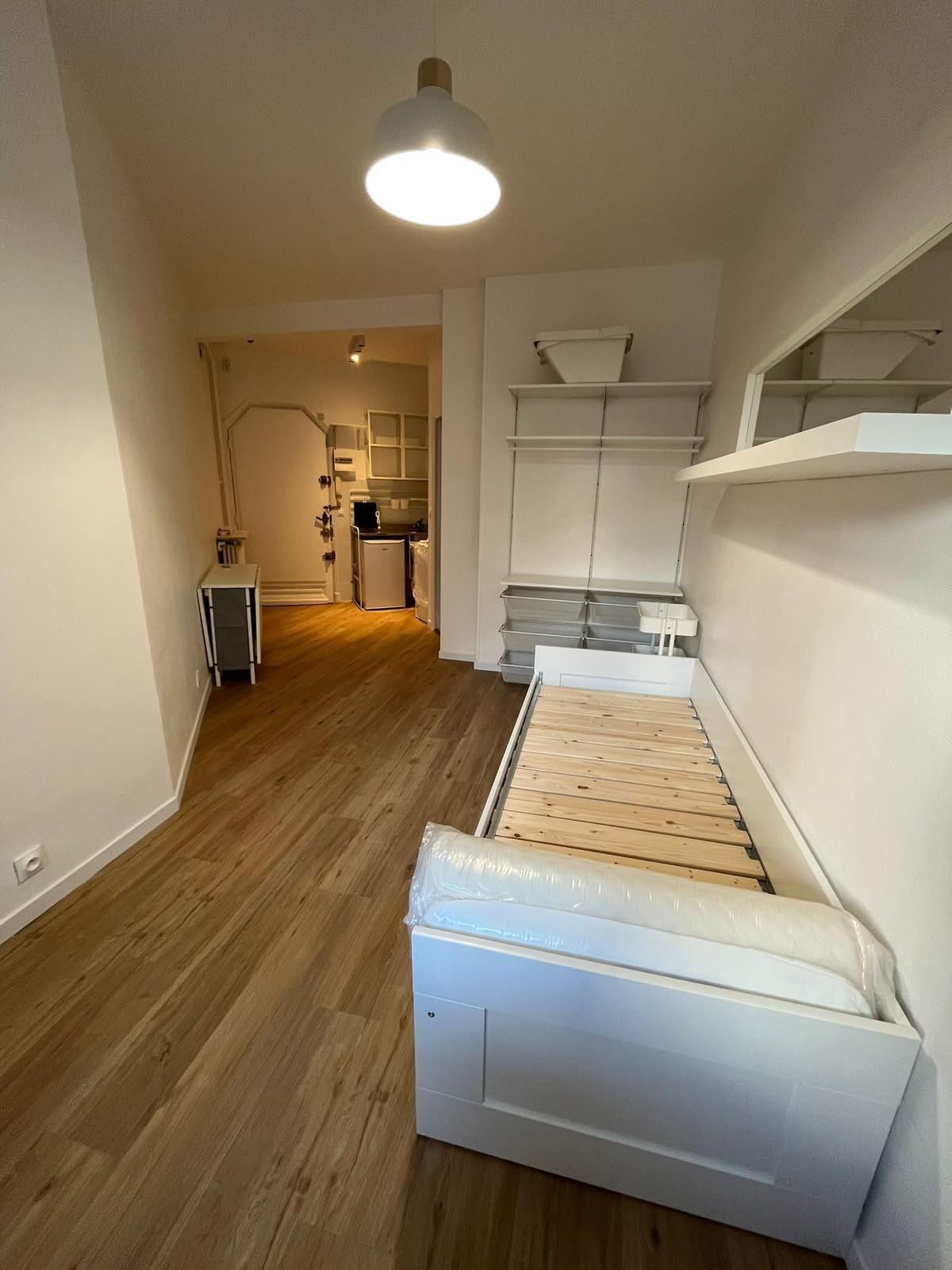 PARIS 14e·25m²·studio·With furniture[Paris Rental]