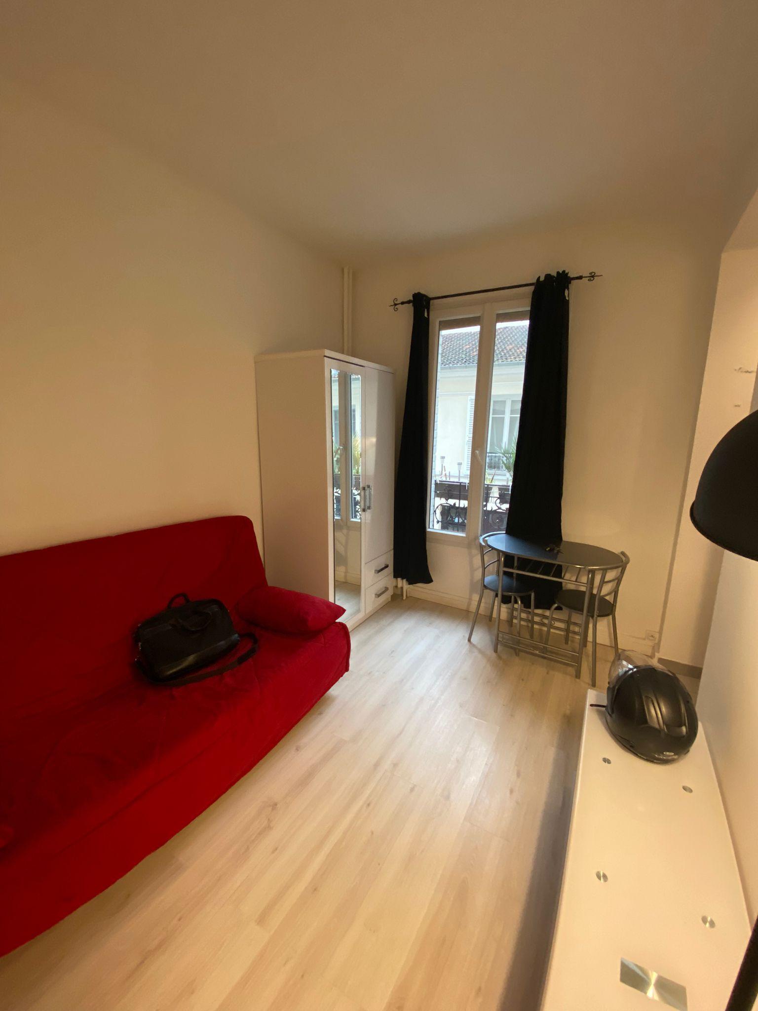 PARIS 20e·18m²·F1·Studio·With furniture[Paris Rental]