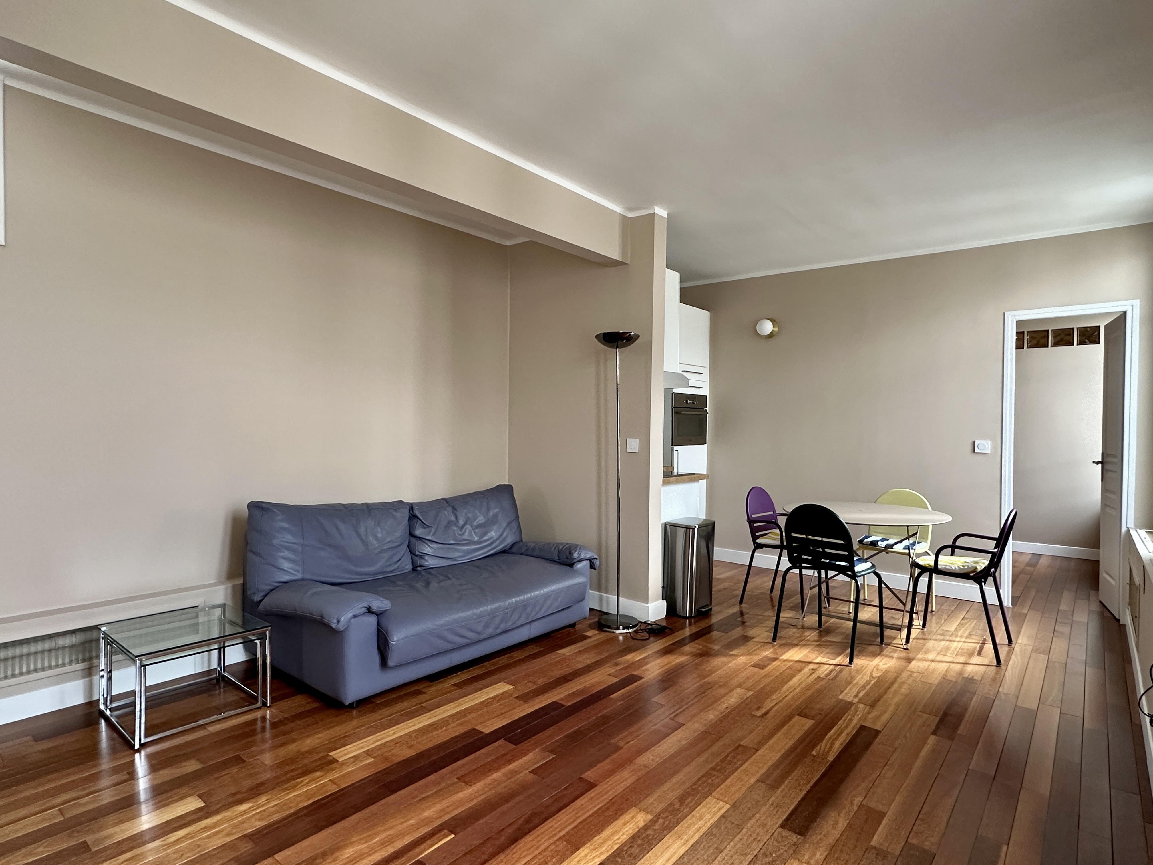 PARIS 7e·45.28m²·F2·Appartement·With furniture[Paris Rental]