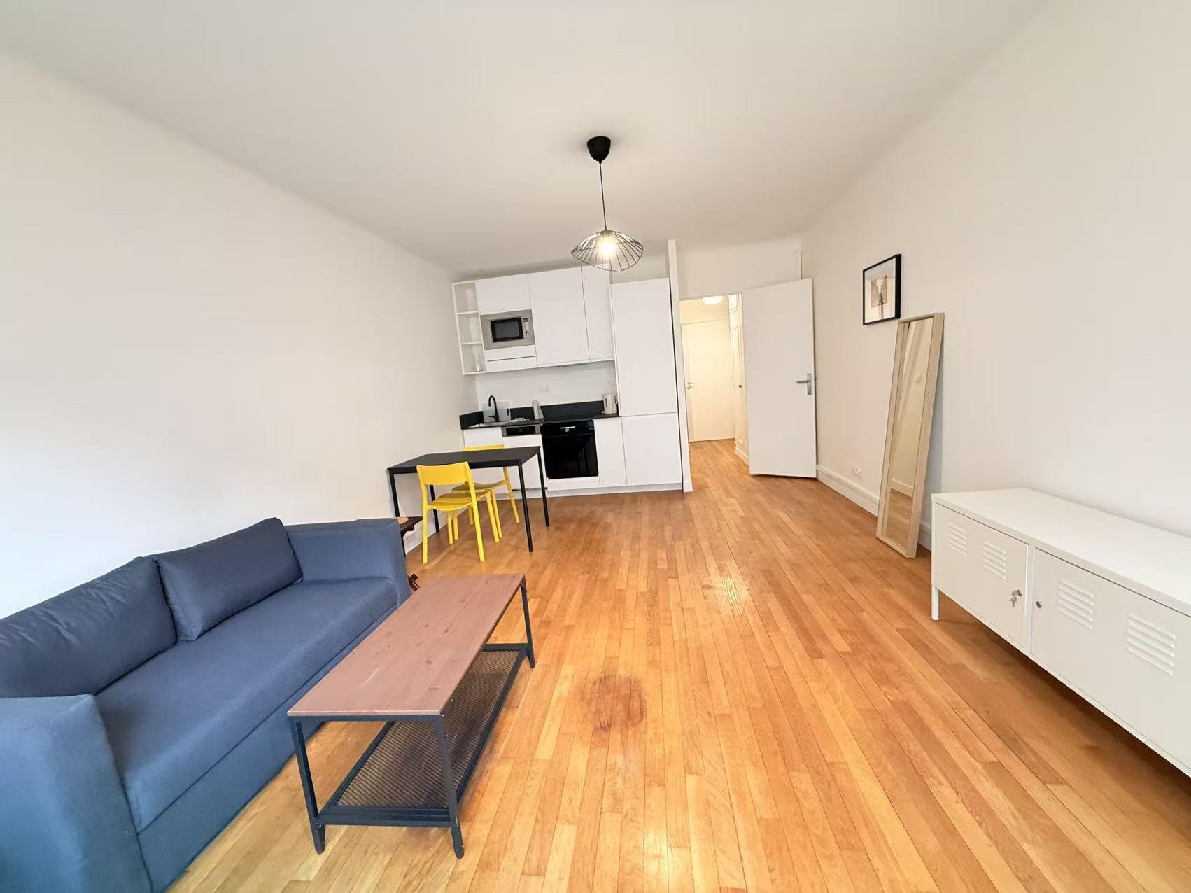 PARIS 16e·40m²·Appartement·Meublé[Location à Paris France]
