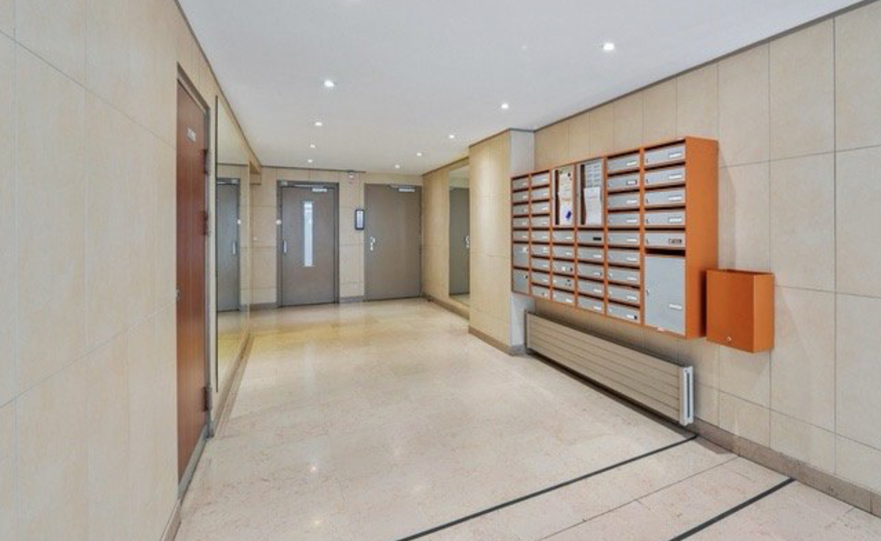 PARIS 15e·32.5m²·Appartement·Meublé[Location à Paris France]