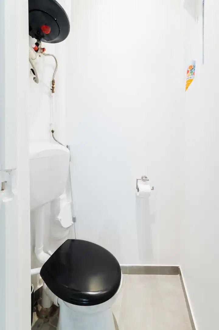 PARIS 18e·21.14m²·studio·With furniture·Long-term only[Paris Rental]