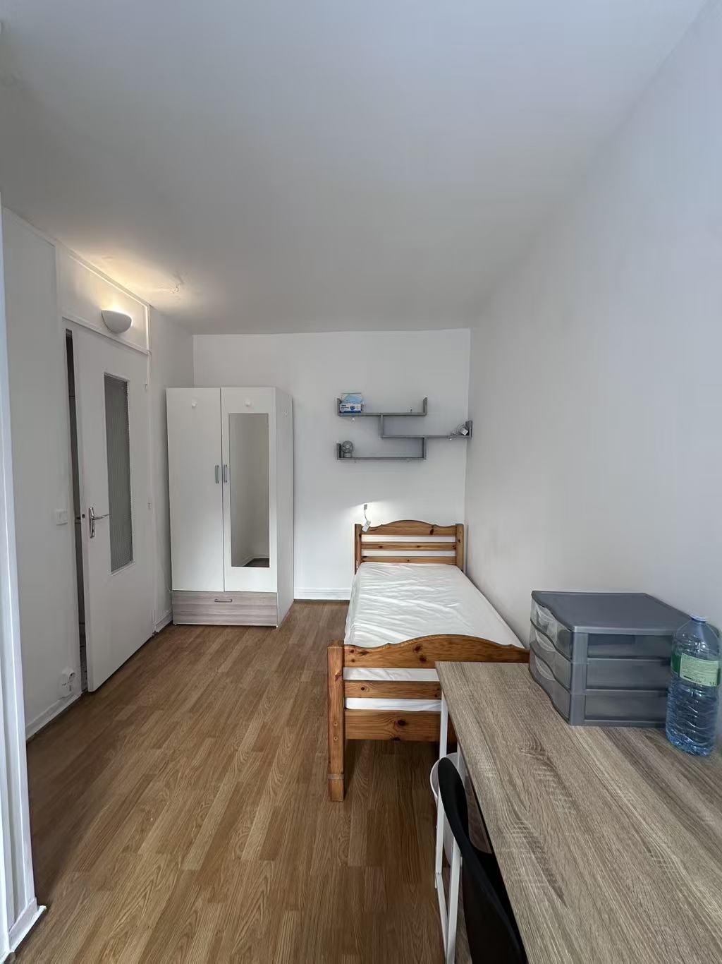 PARIS 9지역·15m²·studio·가구[프랑스 부동산,프랑스 아파트 매매,파리 집 구하기,프랑스 임대 부동산,프랑스 부동산 투자,프랑스 아파트 임대 방법,파리 집 계약 절차,프랑스 부동산 세금 정보,프랑스 부동산 중개인 추천,프랑스 주택 임대 시세,프랑스 주택 관리 서비스,프랑스 아파트 월세,프랑스 단기 임대,파리 집 임대,프랑스 월세 계약,프랑스 월세 시세,파리 임대 집 추천,프랑스 임대,프랑스 월세 ,프랑스 부동산 임대 서비스,프랑스 부동산 중개,프랑스 부동산 에이전시,파리 부동산 중개인,프랑스 부동산 매물,파리 부동산 에이전시 추천,파리 현지 부동산 상담,파리 부동산 거래 대행,프랑스 부동산 시세 조회,프랑스 부동산 서비스,파리 부동산 에이전시,프랑스 부동산 전문가,프랑스 부동산 거래 팁,프랑스 주택 중개 플랫폼,파리 유학생 ,프랑스 유학 집 구하기,파리 학생 기숙사 임대,프랑스 유학생 월세 아파트,프랑스 유학 임대 계약,파리 유학 생활 집 구하기,프랑스 유학생 쉐어하우스,프랑스 가족용 주택 매매,파리 가족 아파트 임대,프랑스 어린이 학교 근처 집,프랑스 이민 주택 ,맞춤형 부동산 서비스,파리 단기 임대 아파트,프랑스 출장용 주택,파리 월 단위 임대]