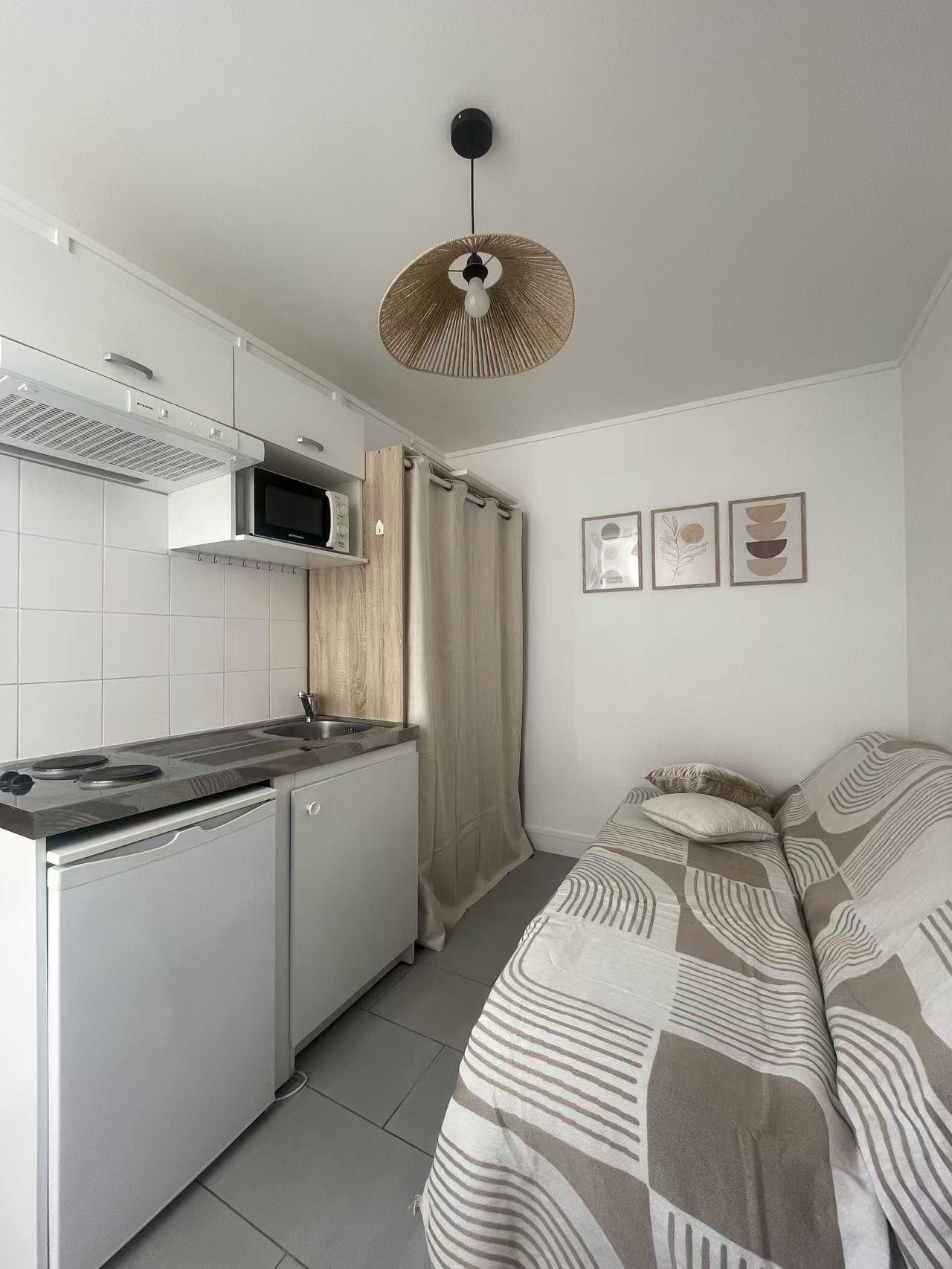 PARIS 16지역·11m²·studio·studio·가구·장기[프랑스 부동산,프랑스 아파트 매매,파리 집 구하기,프랑스 임대 부동산,프랑스 부동산 투자,프랑스 아파트 임대 방법,파리 집 계약 절차,프랑스 부동산 세금 정보,프랑스 부동산 중개인 추천,프랑스 주택 임대 시세,프랑스 주택 관리 서비스,프랑스 아파트 월세,프랑스 단기 임대,파리 집 임대,프랑스 월세 계약,프랑스 월세 시세,파리 임대 집 추천,프랑스 임대,프랑스 월세 ,프랑스 부동산 임대 서비스,프랑스 부동산 중개,프랑스 부동산 에이전시,파리 부동산 중개인,프랑스 부동산 매물,파리 부동산 에이전시 추천,파리 현지 부동산 상담,파리 부동산 거래 대행,프랑스 부동산 시세 조회,프랑스 부동산 서비스,파리 부동산 에이전시,프랑스 부동산 전문가,프랑스 부동산 거래 팁,프랑스 주택 중개 플랫폼,파리 유학생 ,프랑스 유학 집 구하기,파리 학생 기숙사 임대,프랑스 유학생 월세 아파트,프랑스 유학 임대 계약,파리 유학 생활 집 구하기,프랑스 유학생 쉐어하우스,프랑스 가족용 주택 매매,파리 가족 아파트 임대,프랑스 어린이 학교 근처 집,프랑스 이민 주택 ,맞춤형 부동산 서비스,파리 단기 임대 아파트,프랑스 출장용 주택,파리 월 단위 임대]
